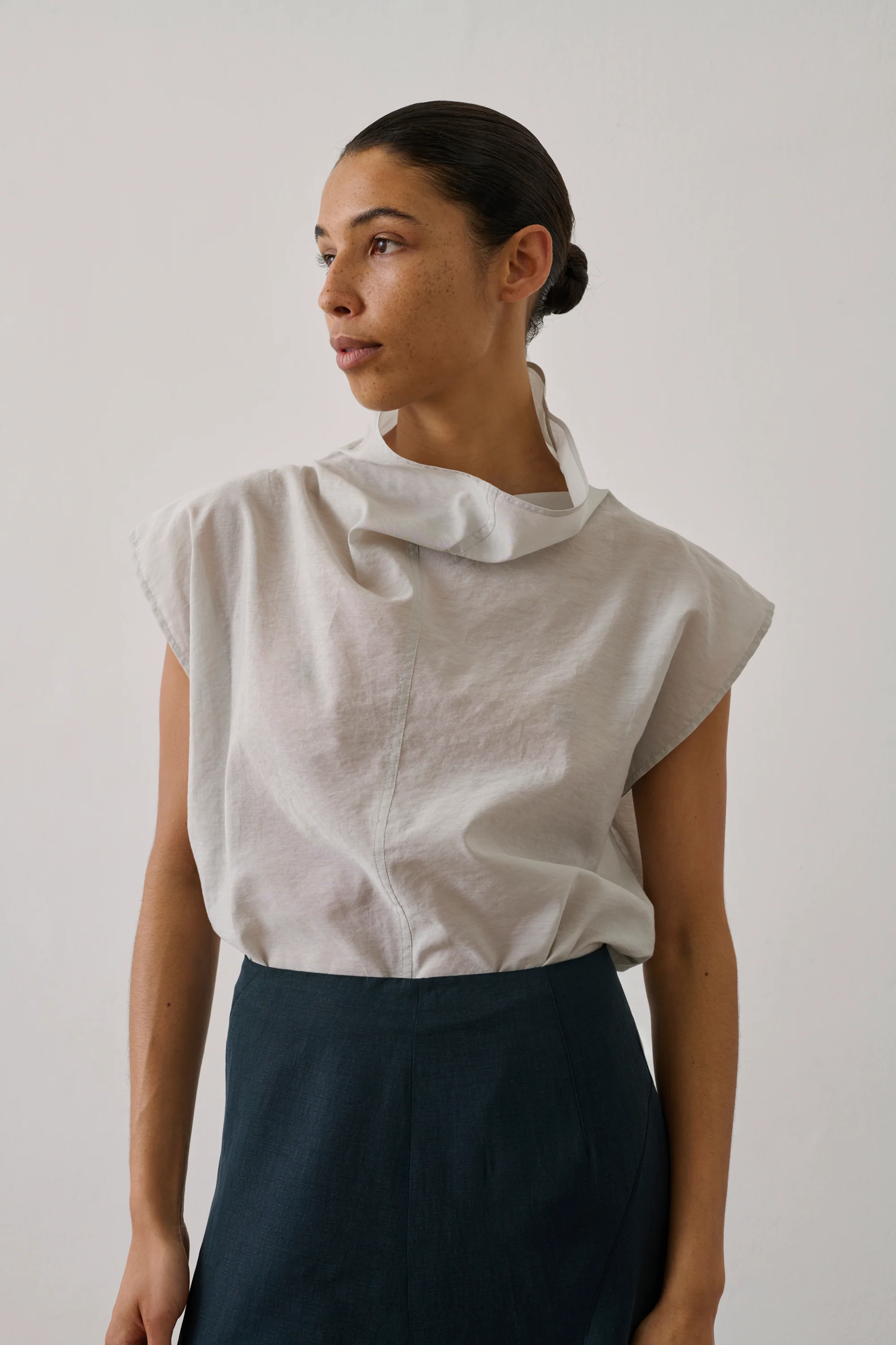 BLOUSE IZUMI GRISE - Image 3