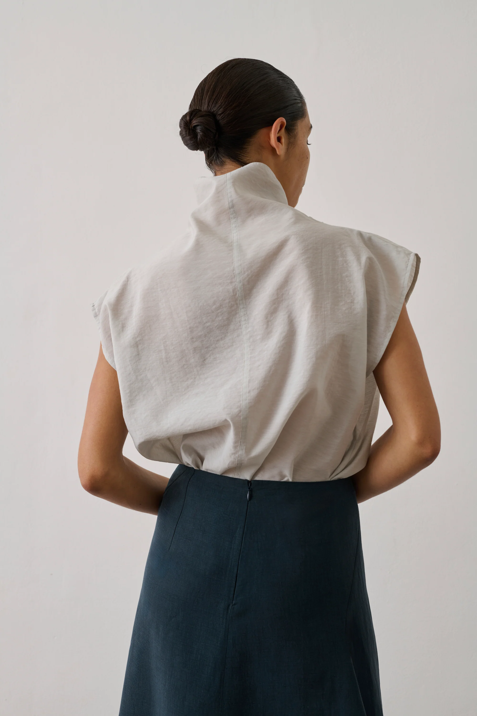 BLOUSE IZUMI GRISE - Image 4