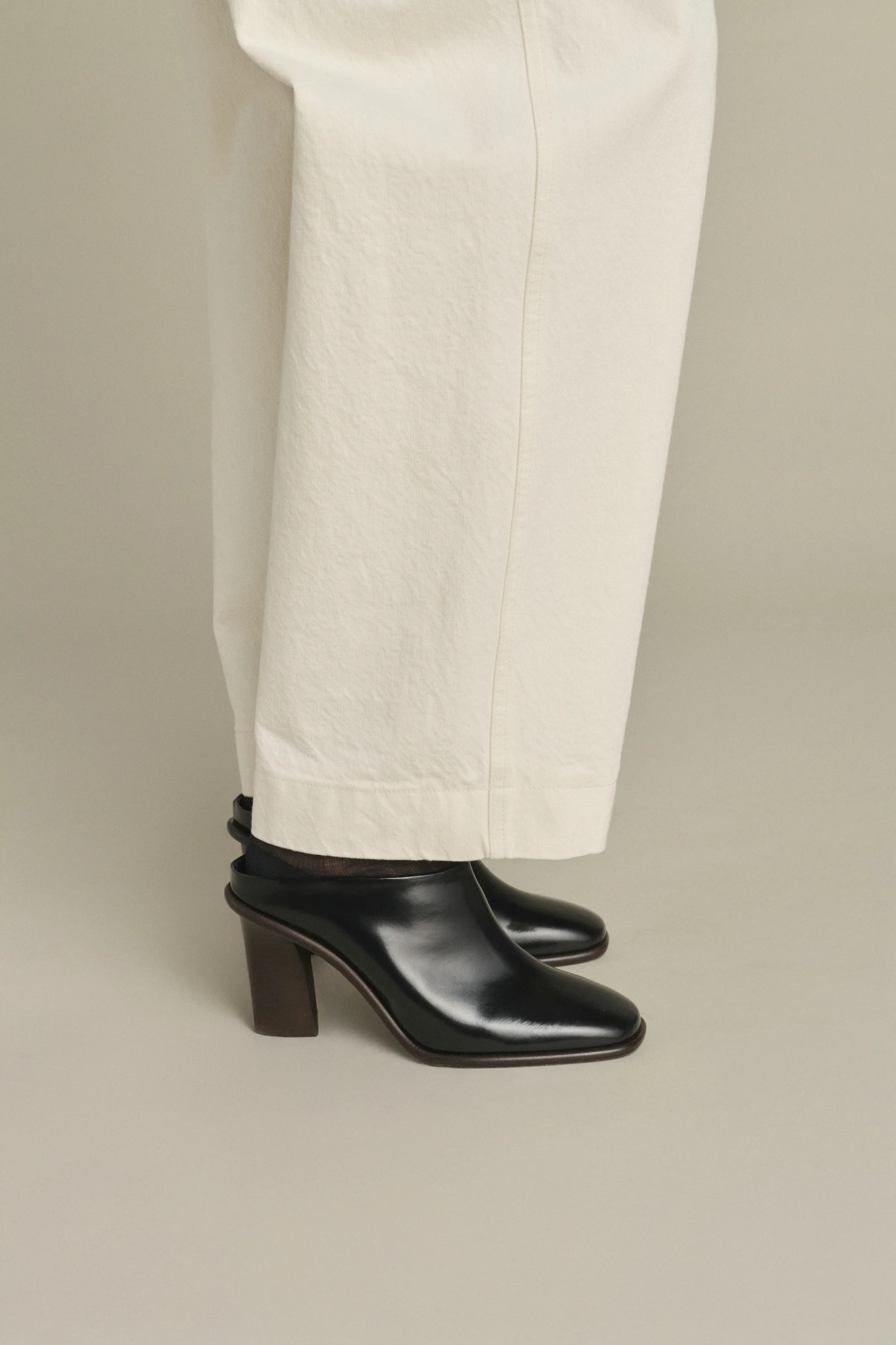 MULES ELBA NOIRES - Image 6