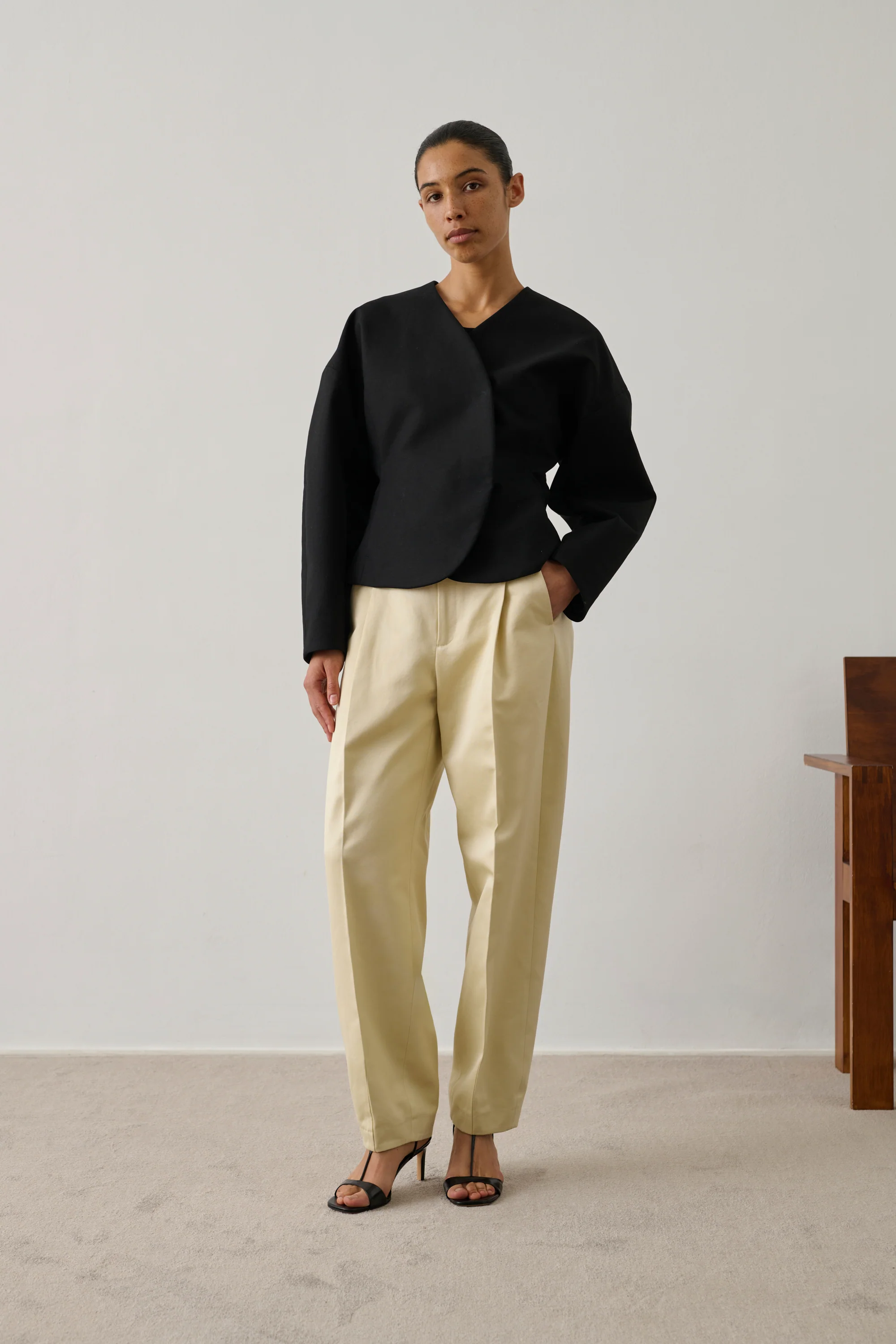 PANTALON GRAHAM BEIGE - Image 3