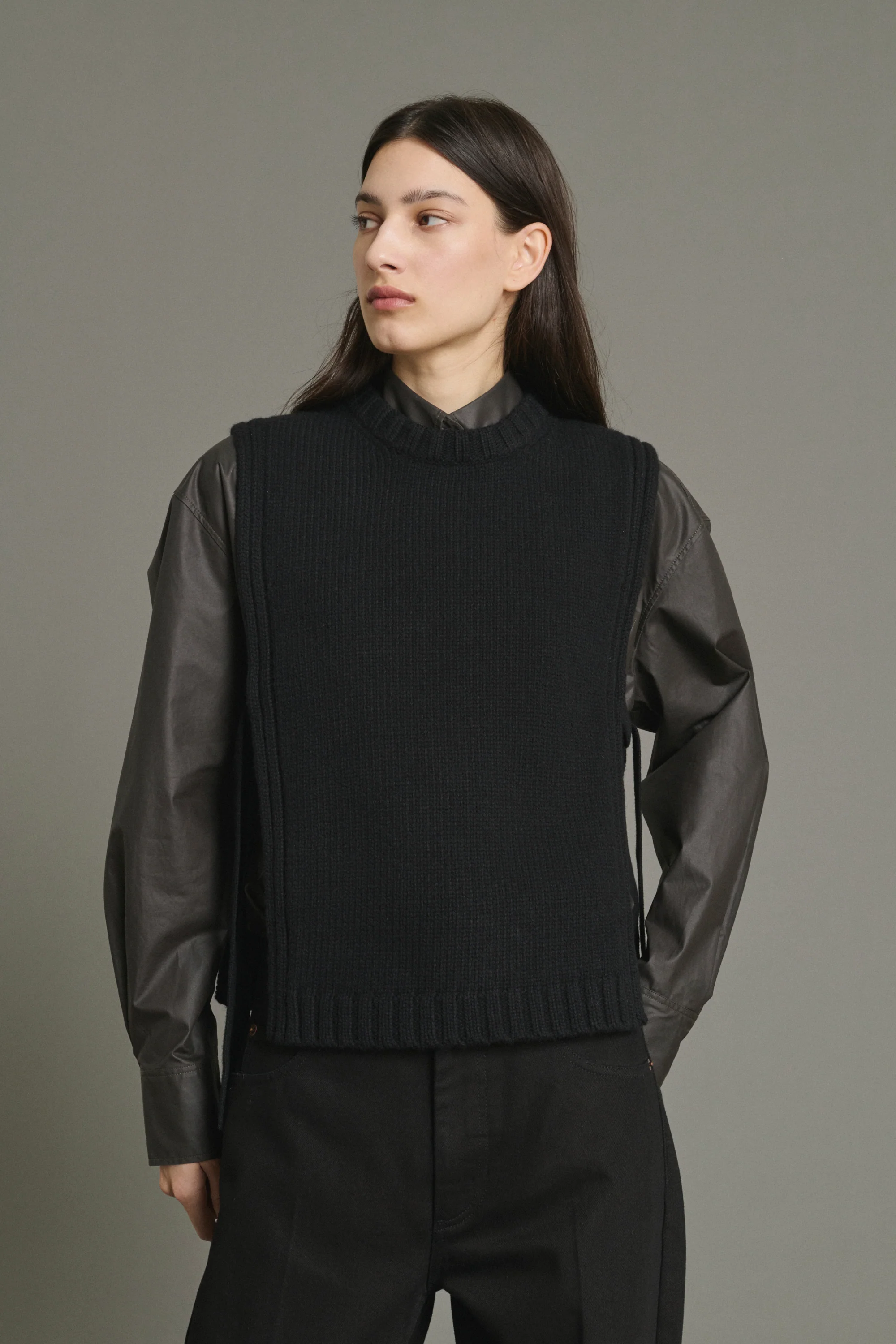 PULL UZEL NOIR - Image 3